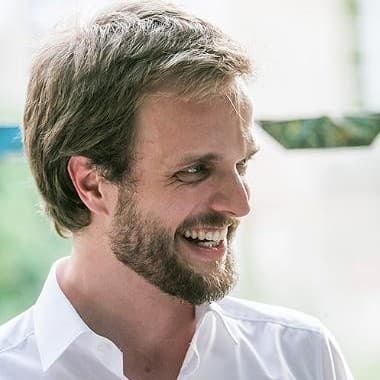 Alexander Seeholzer